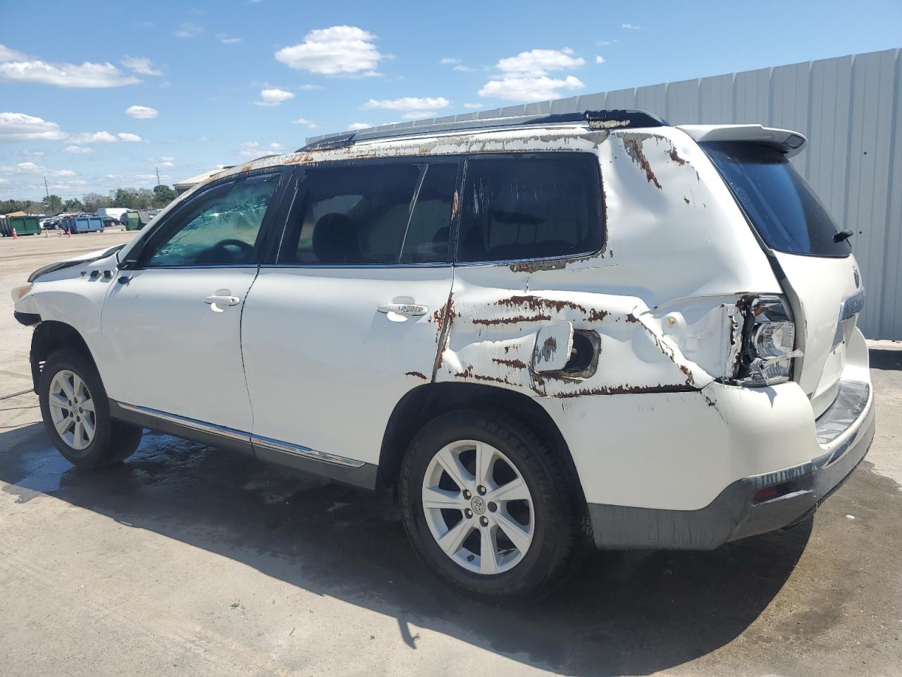 5TDZK3EH9DS102661 2013 Toyota Highlander Base