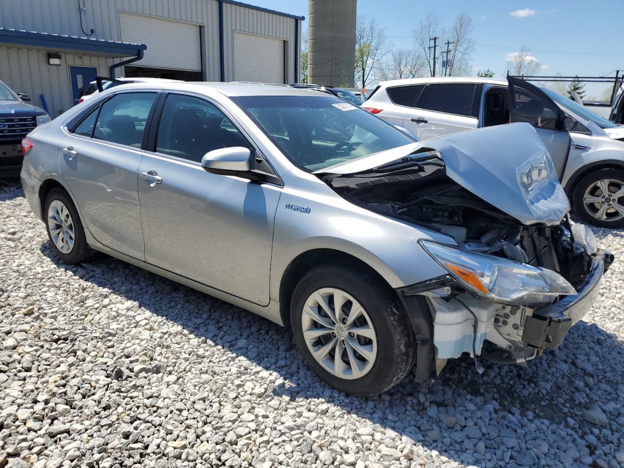 2016 Toyota Camry Hybrid vin: 4T1BD1FK5GU198617