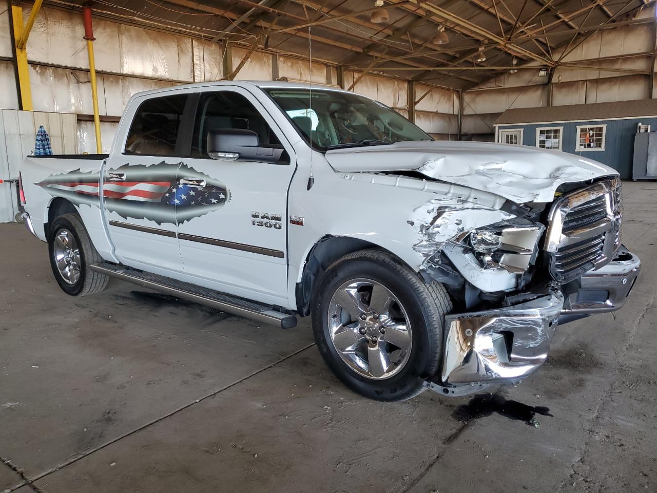 1C6RR6LT1HS525419 2017 Ram 1500 Slt