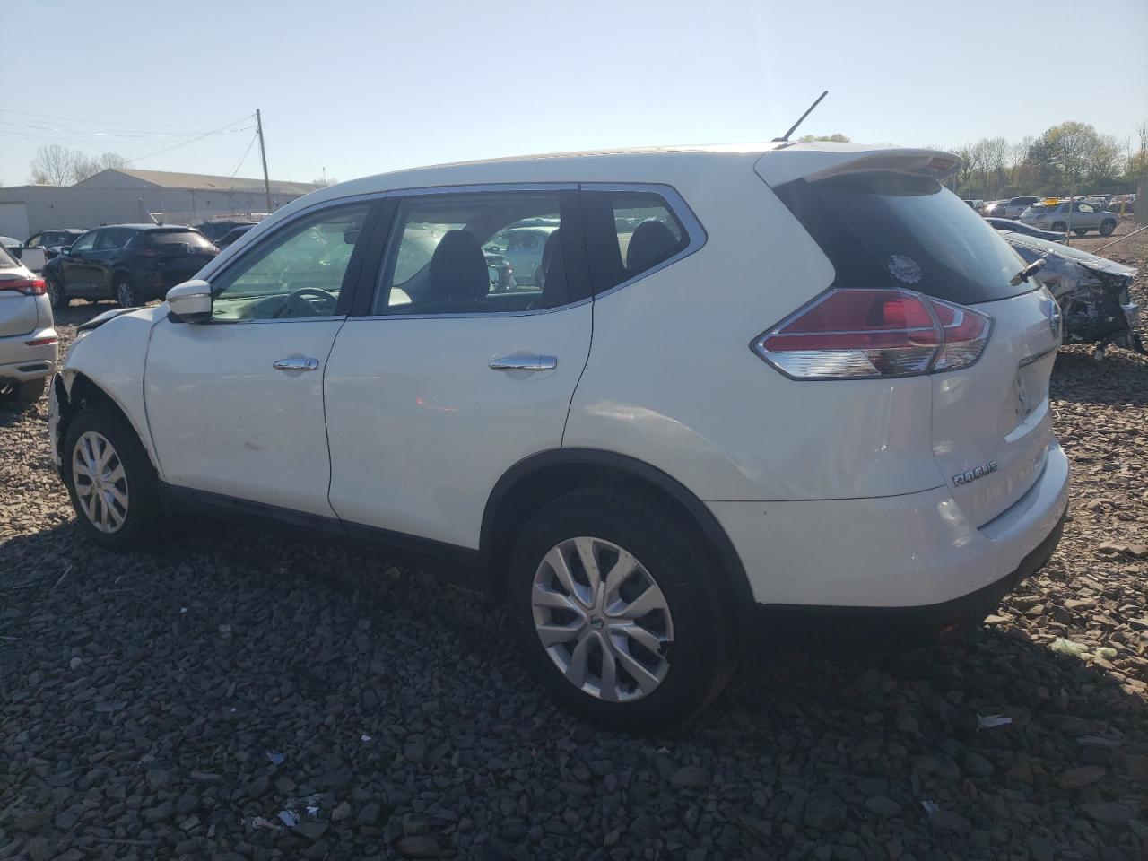 5N1AT2MV6FC819045 2015 Nissan Rogue S