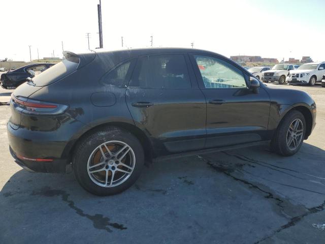 VIN WP1AA2A58KLB01844 2019 Porsche Macan no.3