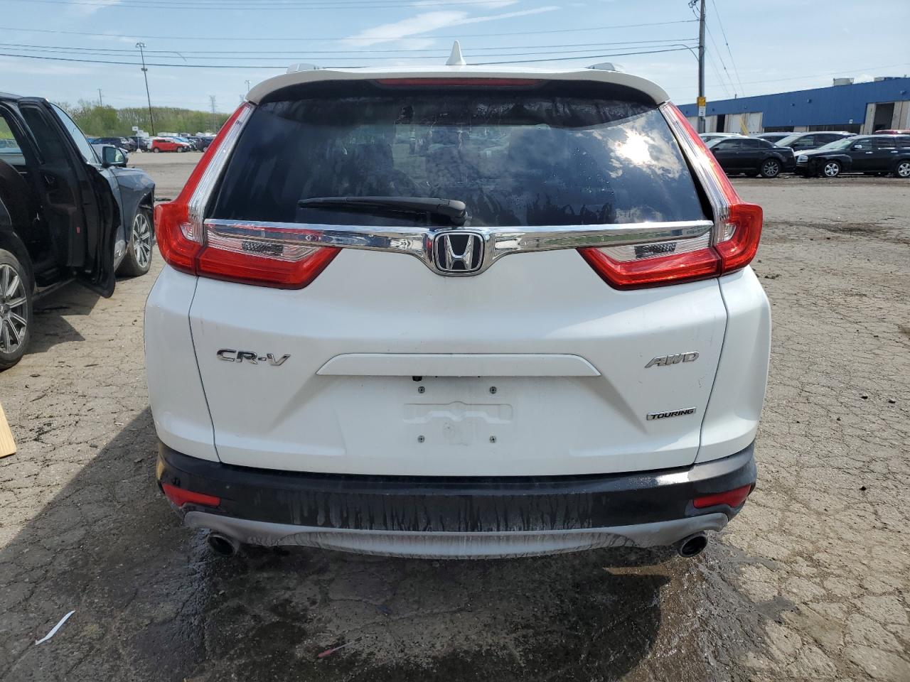 JHLRW2H99KX004730 2019 Honda Cr-V Touring