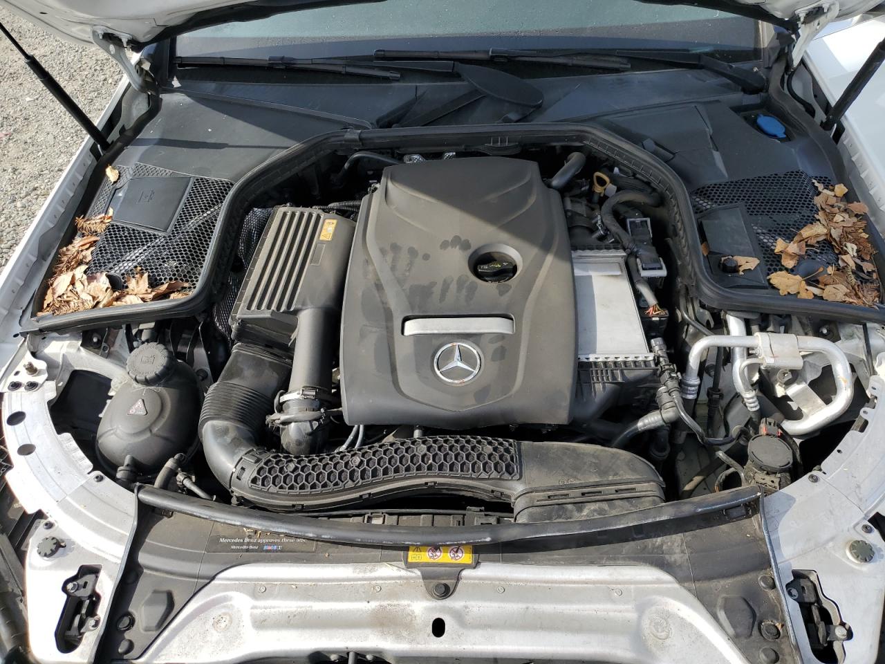 55SWF4JB8HU233460 2017 Mercedes-Benz C 300