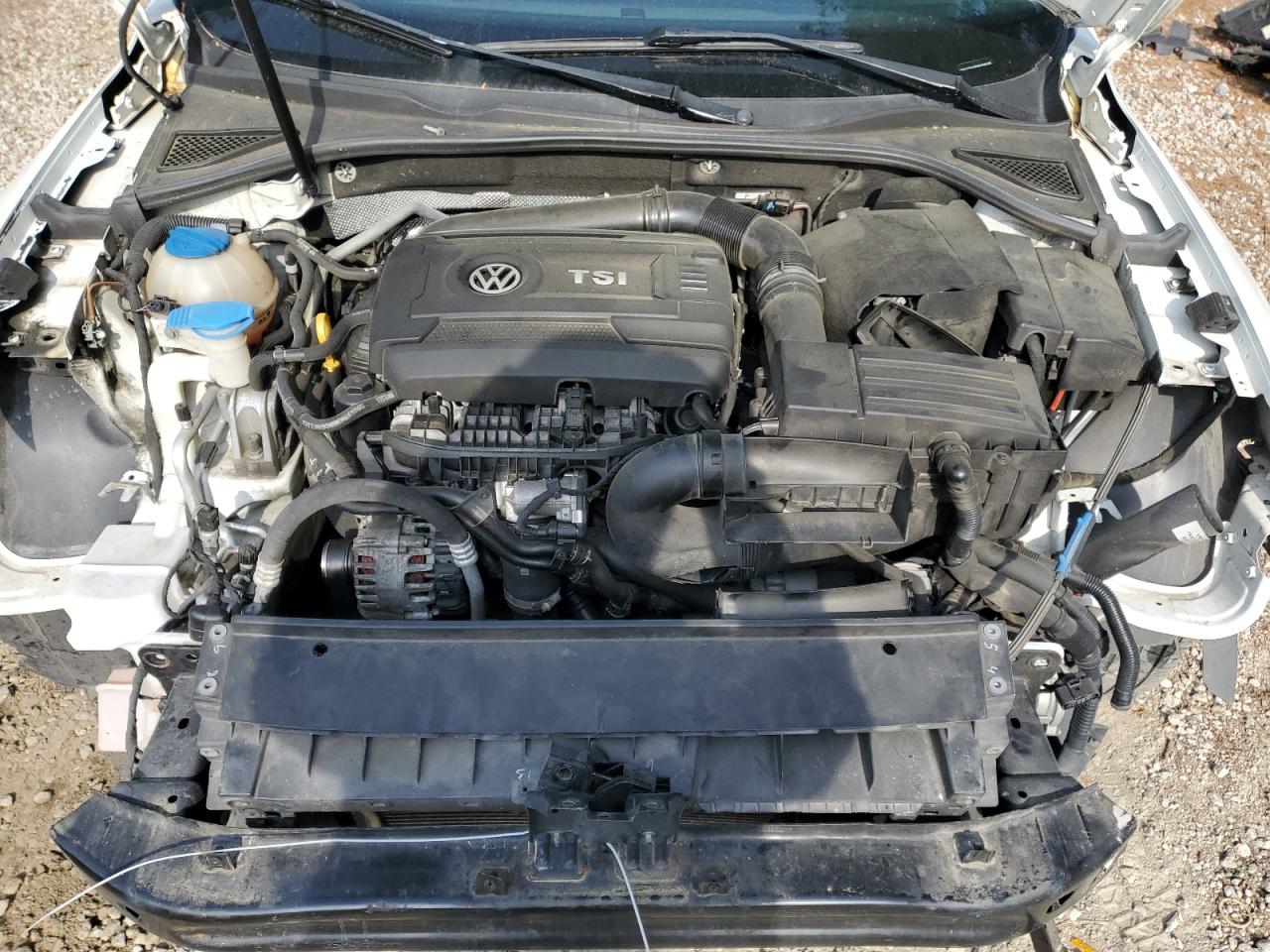 1VWAT7A30GC039335 2016 Volkswagen Passat S