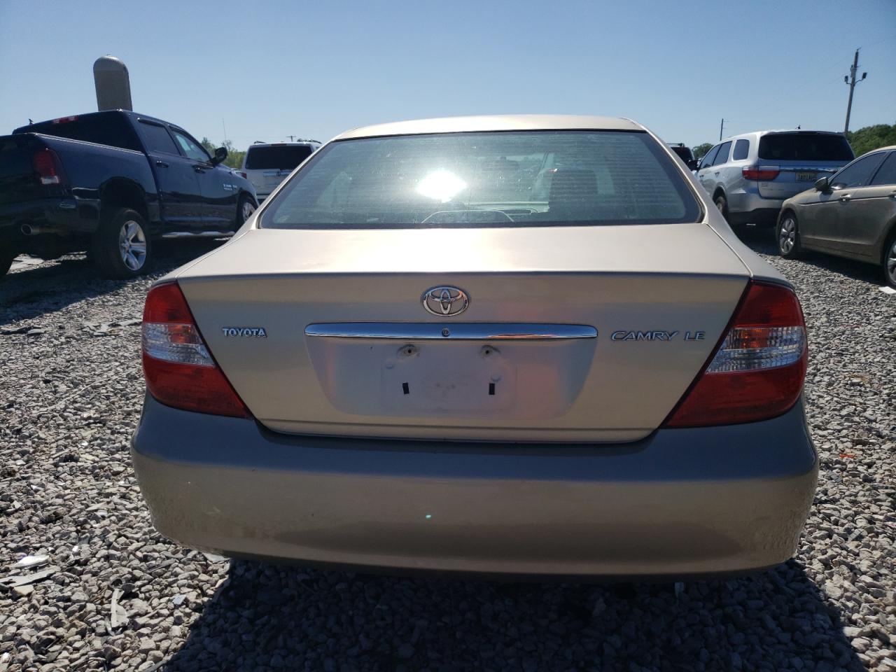 4T1BE32K32U535552 2002 Toyota Camry Le