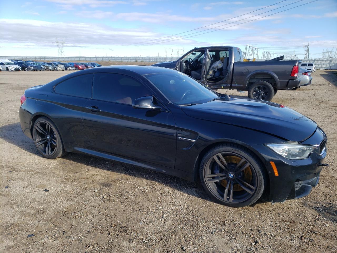 2016 BMW M4 vin: WBS3R9C59GK338082