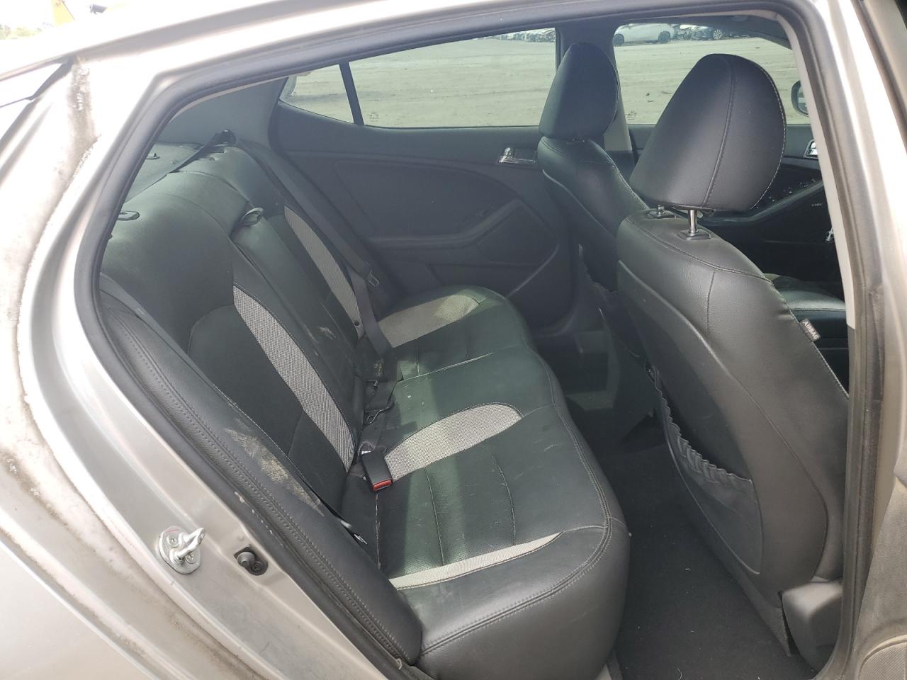 5XXGR4A66CG023235 2012 Kia Optima Sx