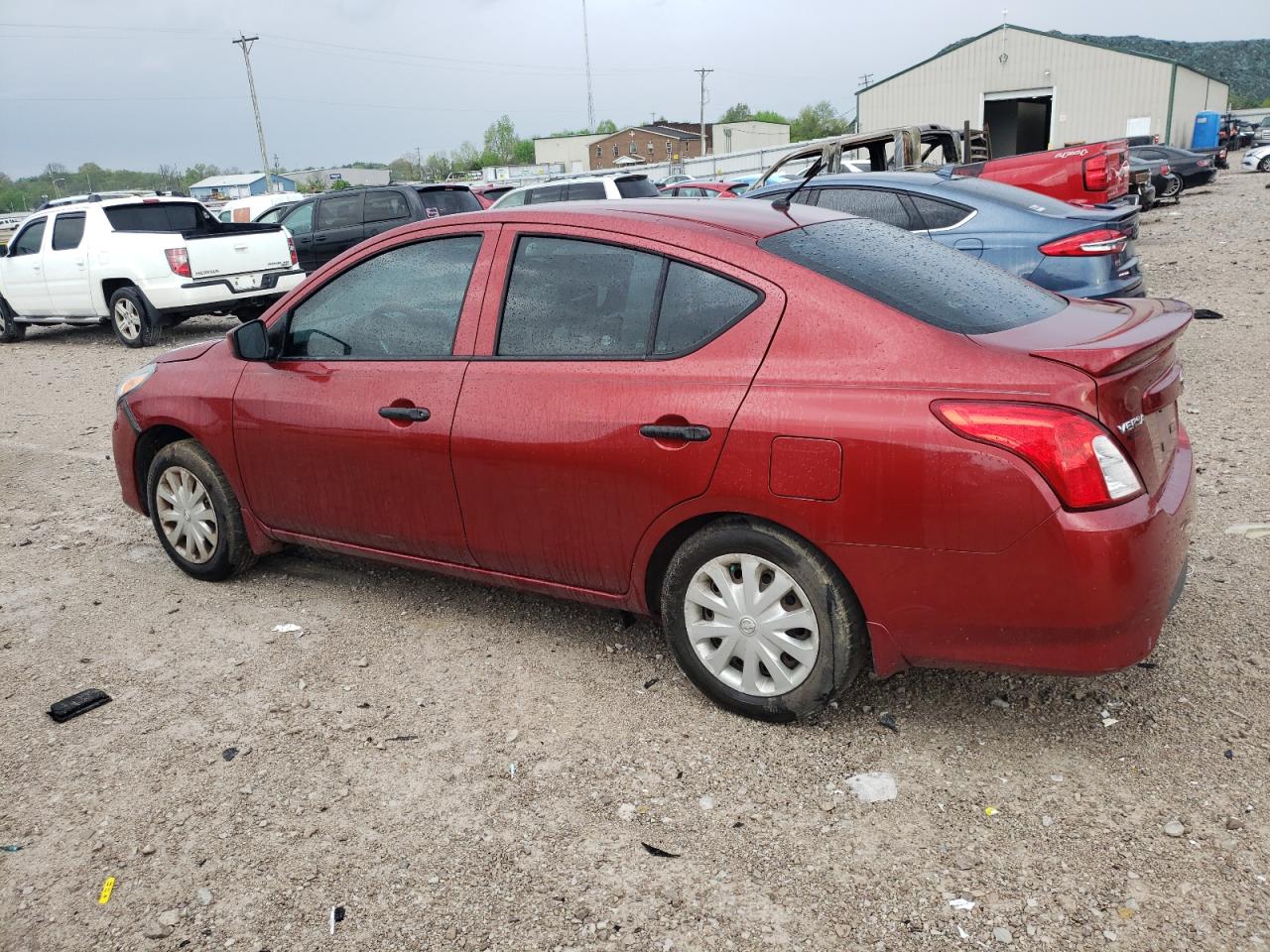 3N1CN7APXHL824768 2017 Nissan Versa S