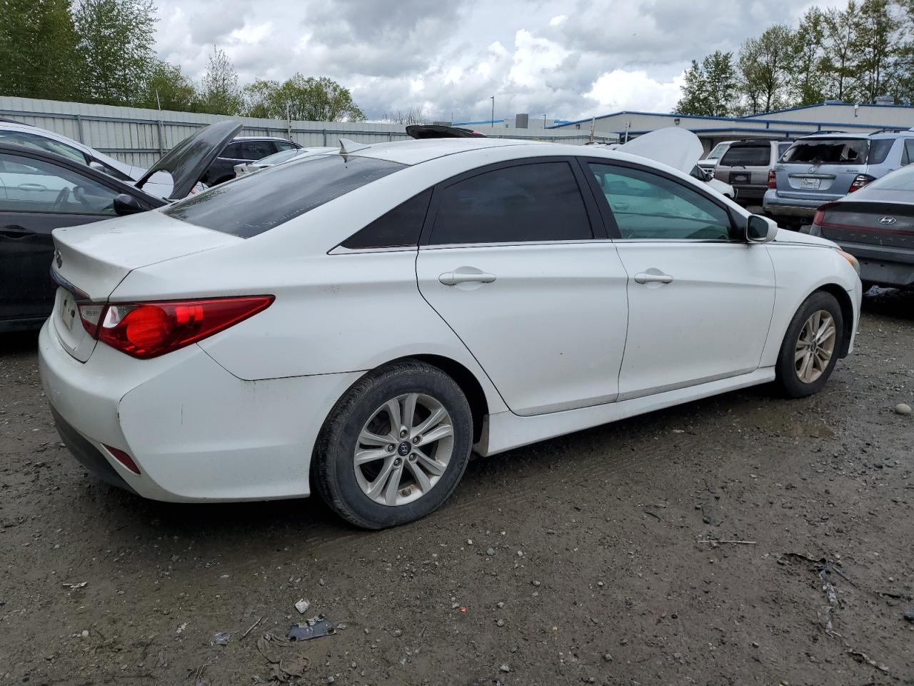 5NPEB4AC8EH860898 2014 Hyundai Sonata Gls