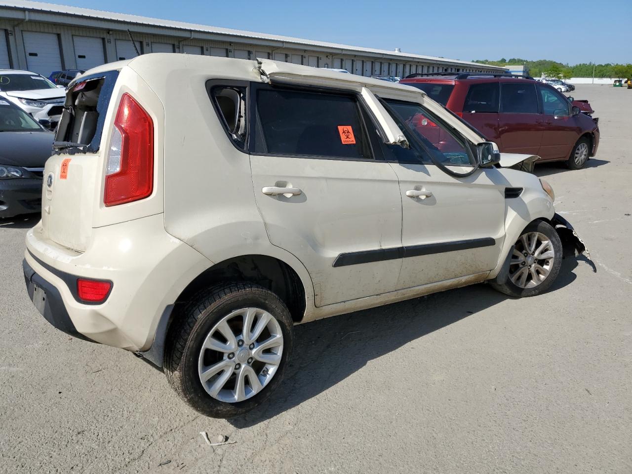 KNDJT2A68D7543104 2013 Kia Soul +