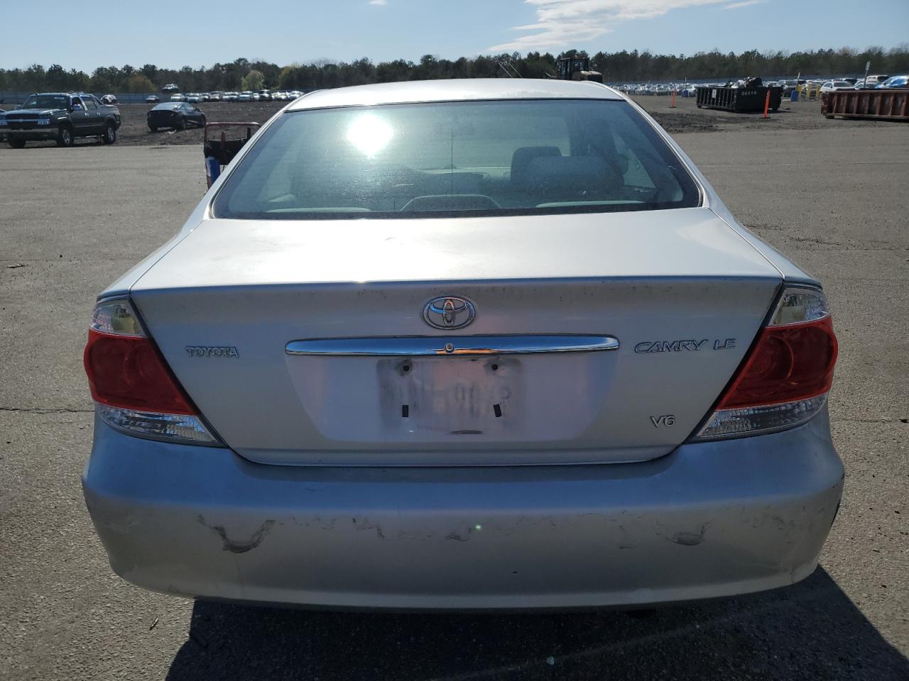 4T1BF32K15U106170 2005 Toyota Camry Le