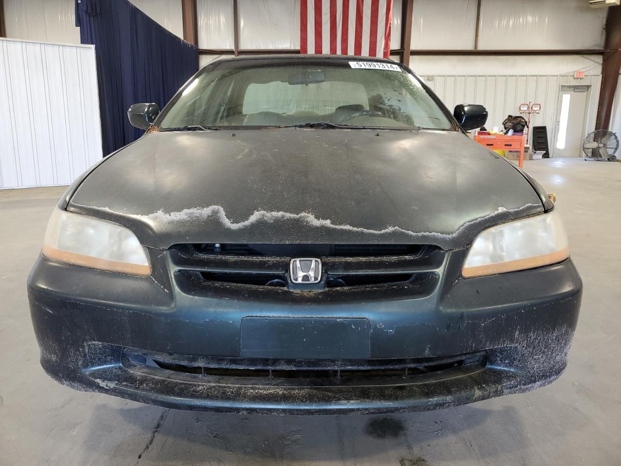 1HGCG5661YA055954 2000 Honda Accord Ex