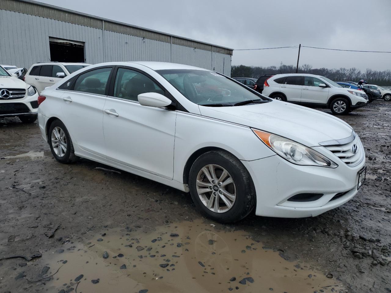 Lot #2454820701 2013 HYUNDAI SONATA GLS