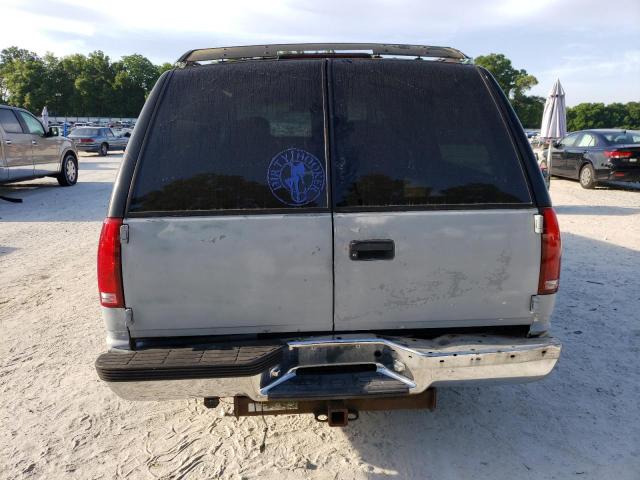 1995 GMC Suburban K1500 VIN: 1GDFK16K8SJ713904 Lot: 49668874