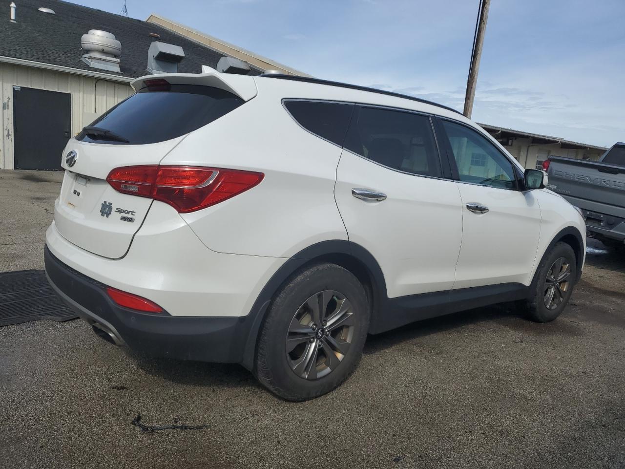 2015 Hyundai Santa Fe Sport vin: 5XYZUDLBXFG258819