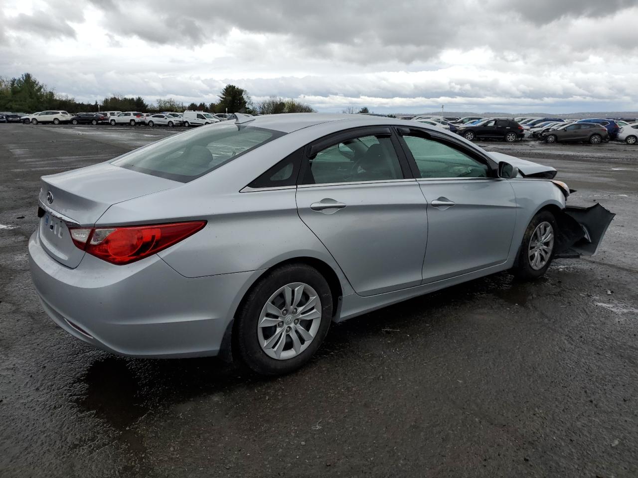 5NPEB4AC2BH267050 2011 Hyundai Sonata Gls