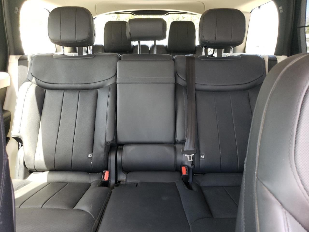 SALKPBE70NA002492 2022 Land Rover New Range Rover P530 Se