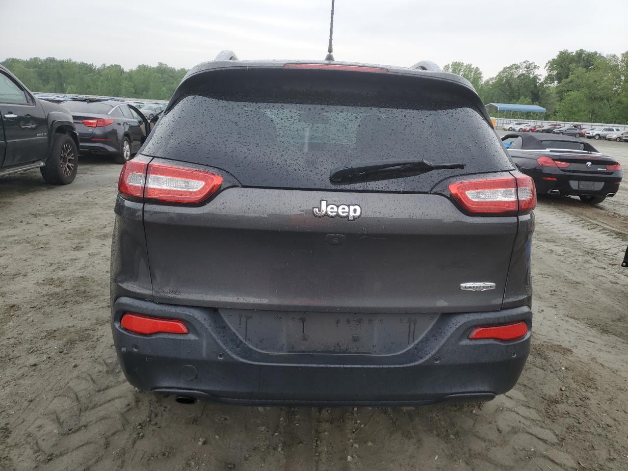 2017 Jeep Cherokee Latitude vin: 1C4PJLCB6HW595696