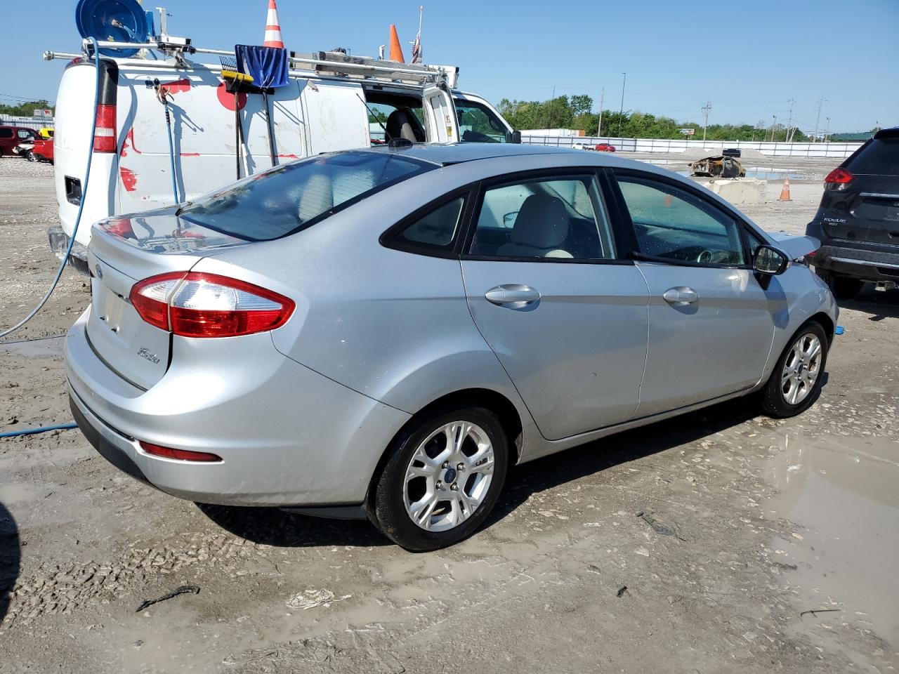 3FADP4BJ7EM233278 2014 Ford Fiesta Se