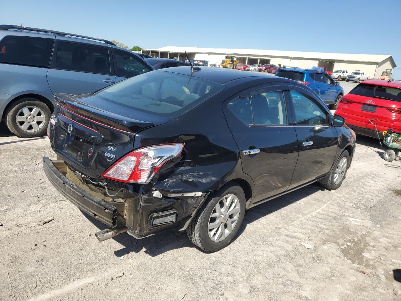 3N1CN7AP5KL813247 2019 Nissan Versa S