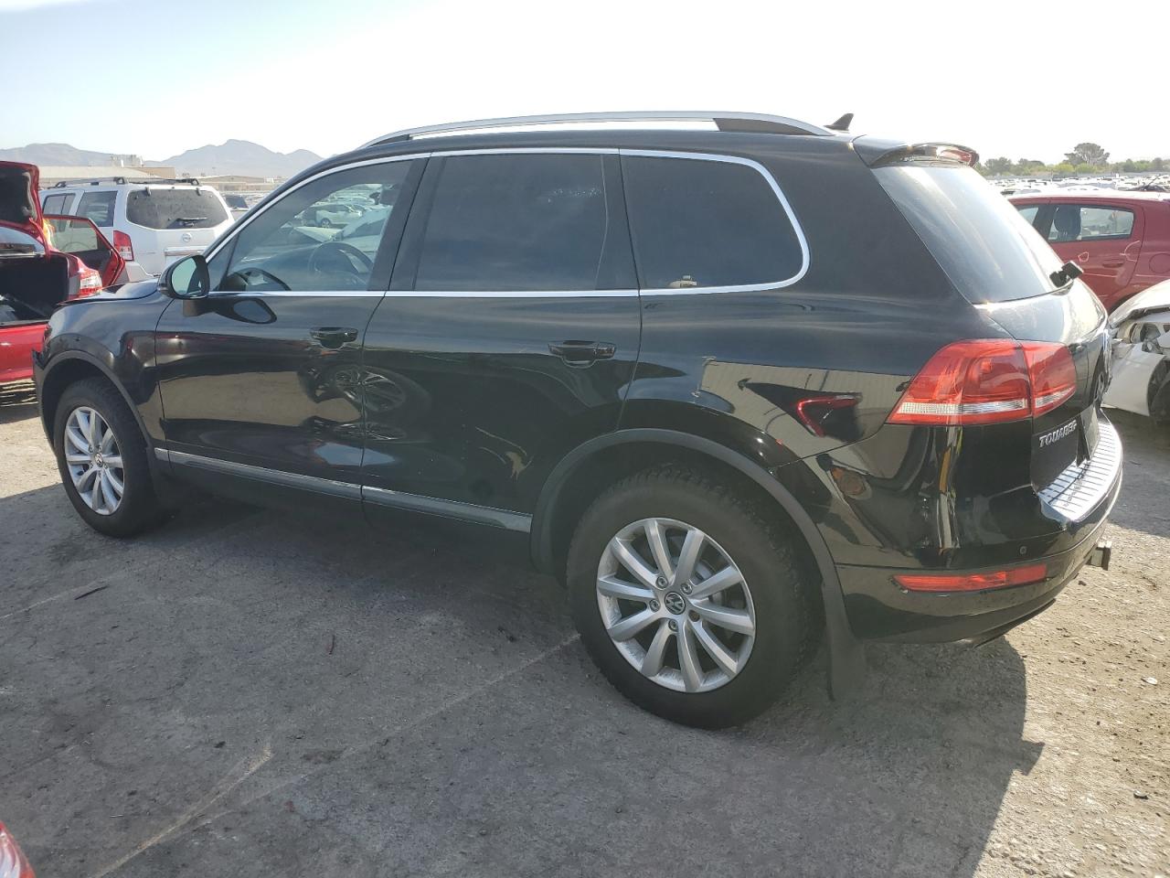 2012 Volkswagen Touareg V6 vin: WVGFF9BP2CD004437