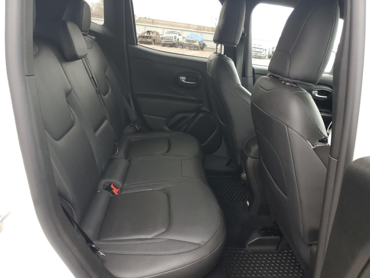 ZACNJBB11LPL62533 2020 Jeep Renegade Latitude