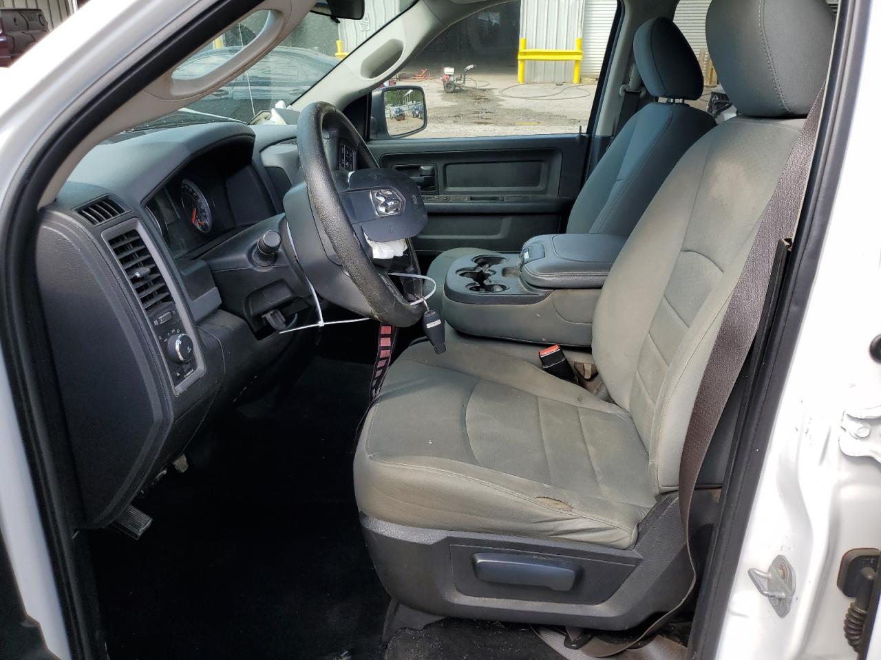 1C6RR7KG4HS705584 2017 Ram 1500 St