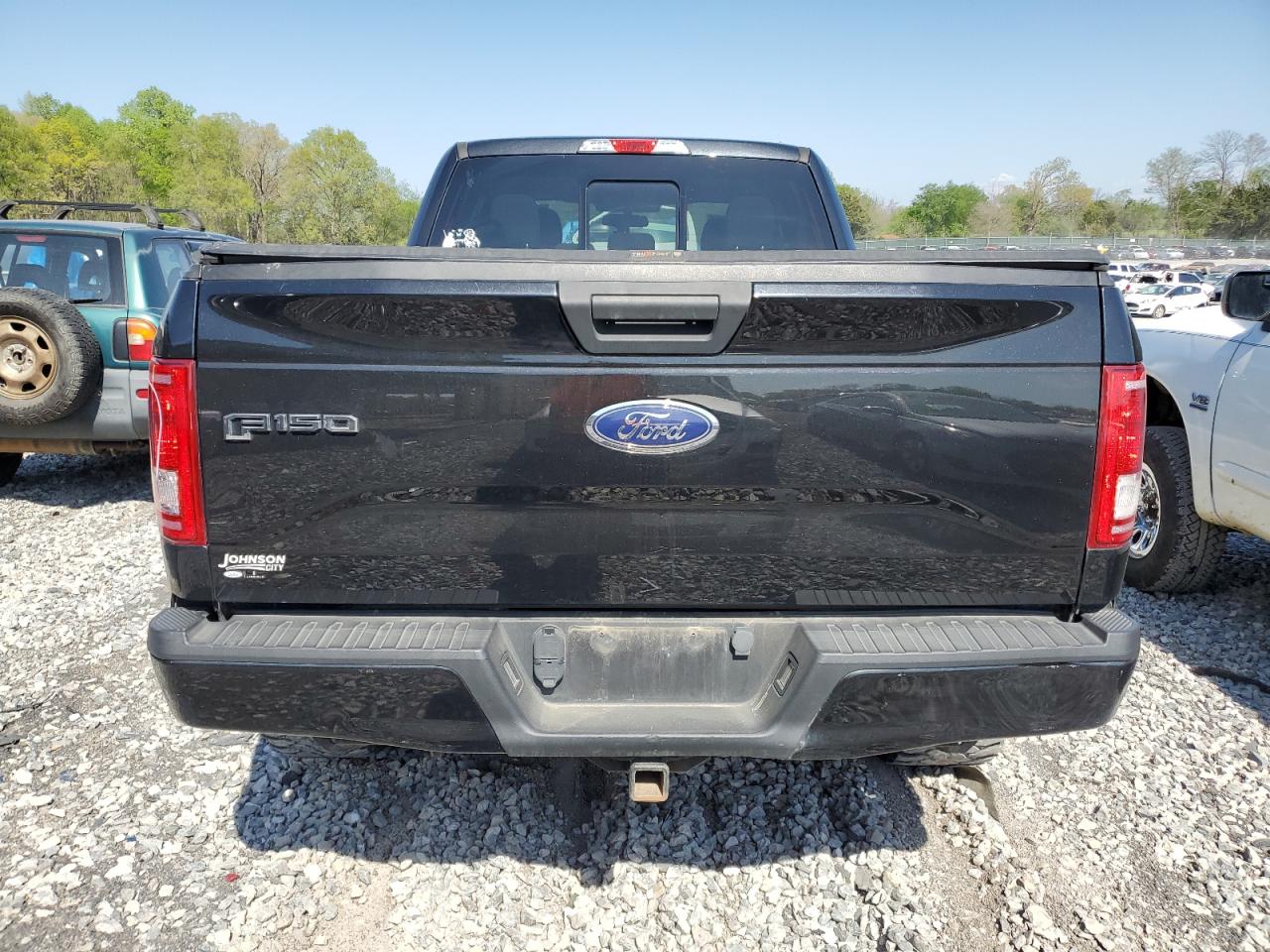 2015 Ford F150 Super Cab vin: 1FTEX1EP4FFA98209