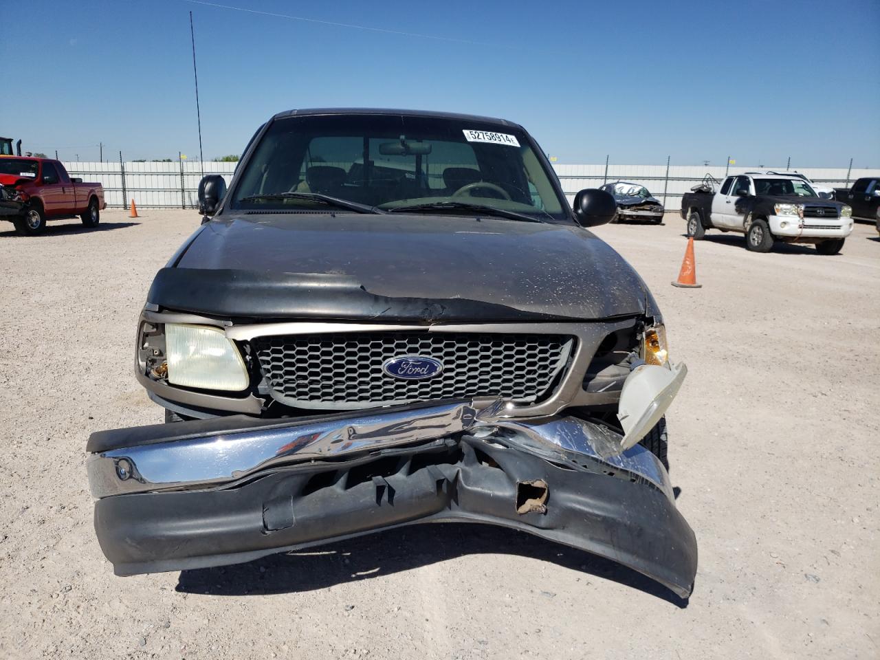 2FTZX07211CA84284 2001 Ford F150