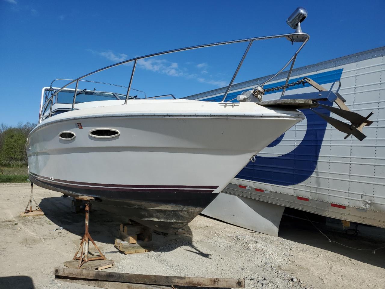 Lot #2784103474 1988 SEAR BOAT