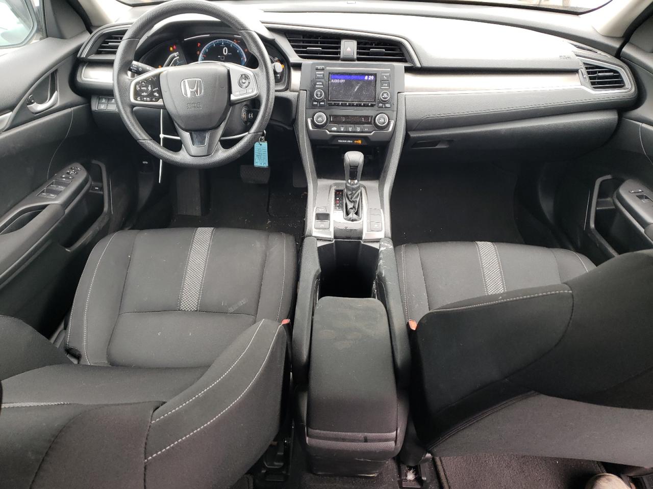 2HGFC2F65KH584209 2019 Honda Civic Lx