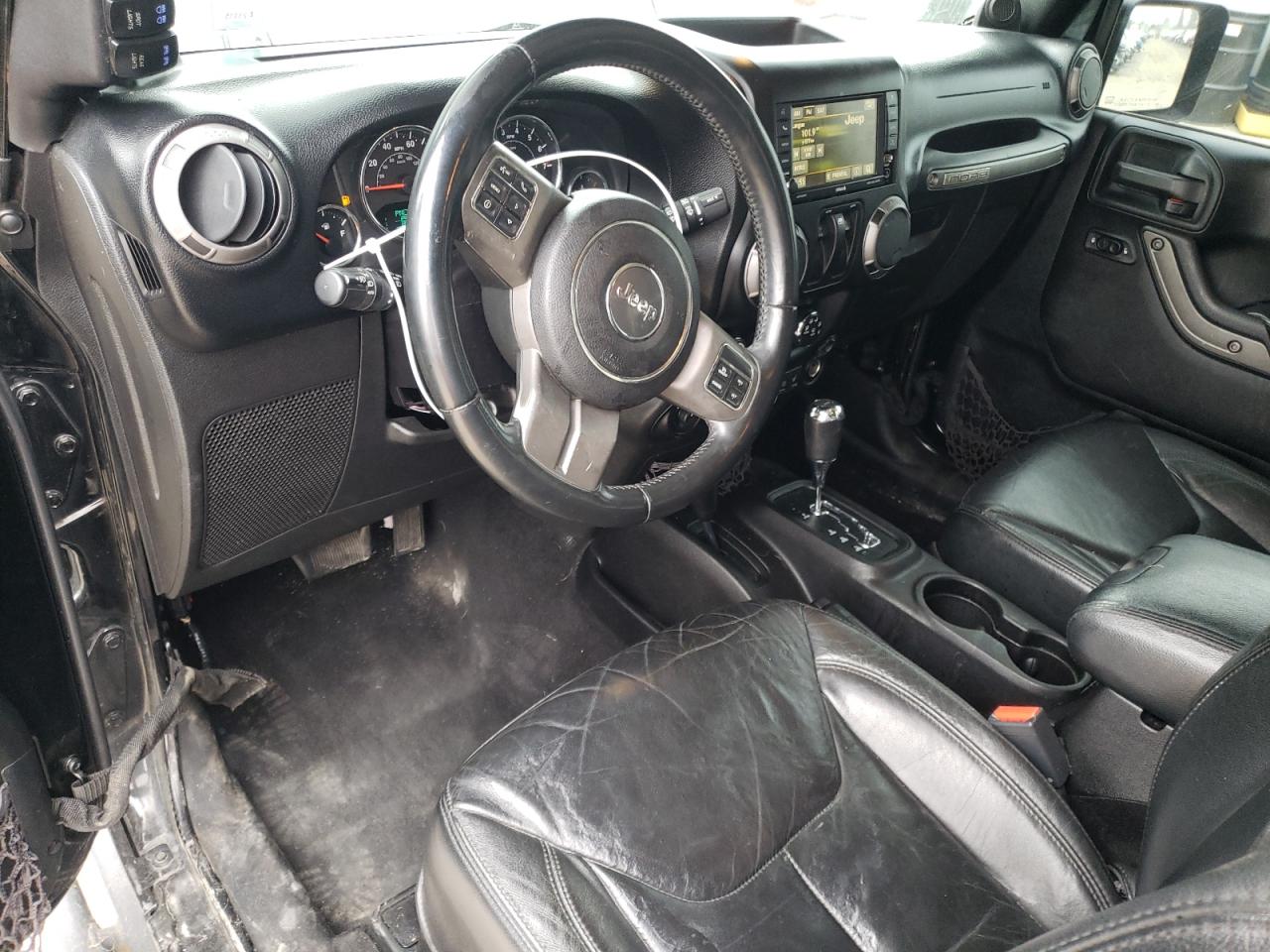 1C4GJWBG9DL566204 2013 Jeep Wrangler Sahara