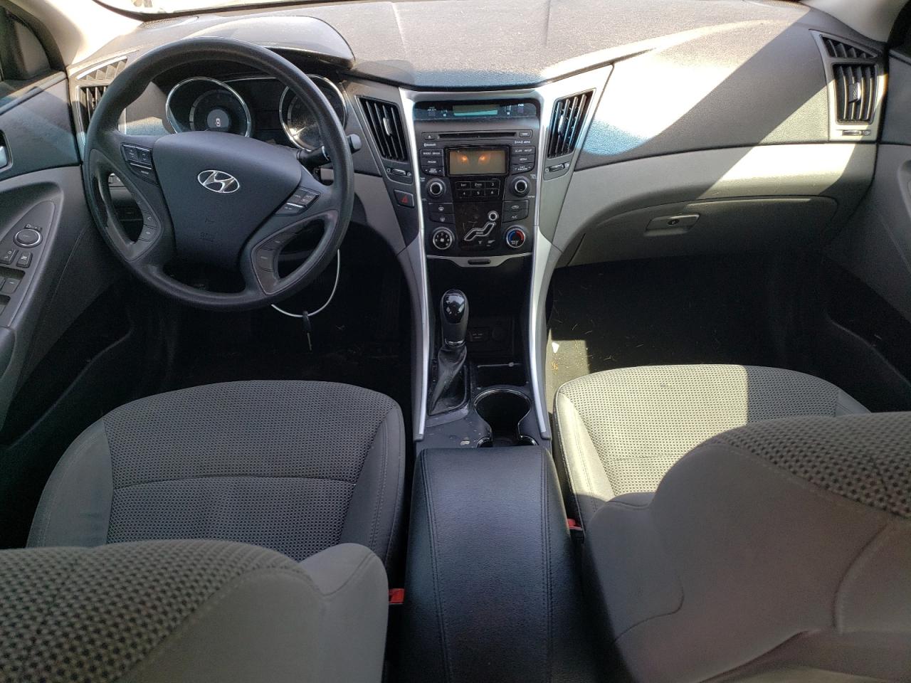 2013 Hyundai Sonata Gls vin: 5NPEB4AC3DH737511