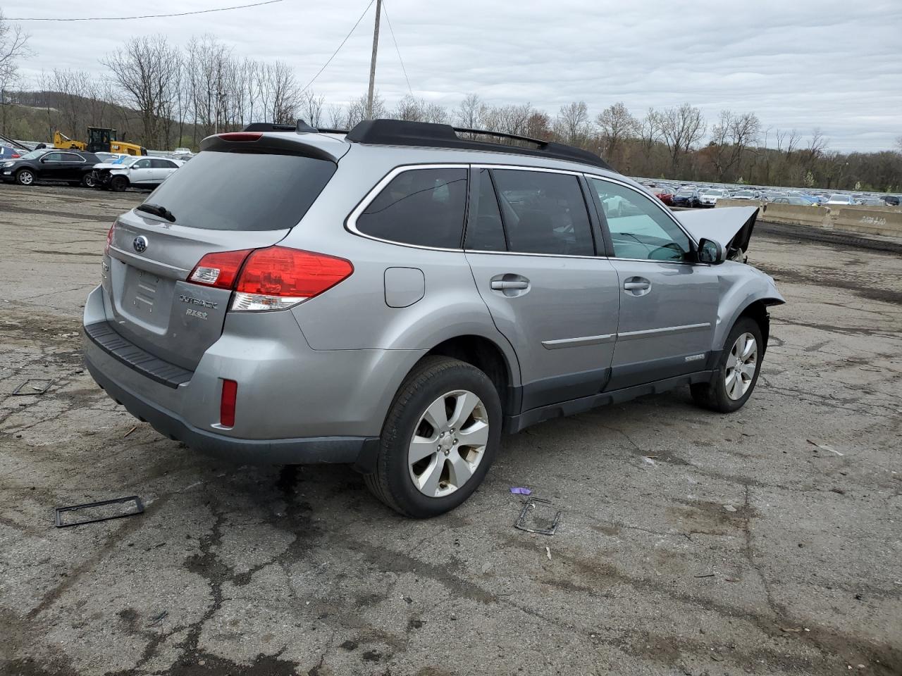 4S4BRBLC0B3406082 2011 Subaru Outback 2.5I Limited