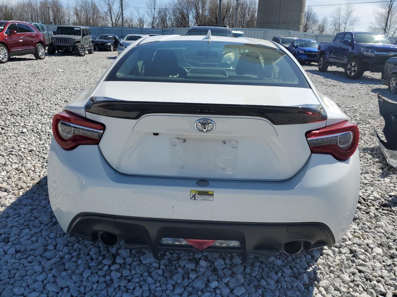 2017 Toyota 86 Base vin: JF1ZNAA12H9710407