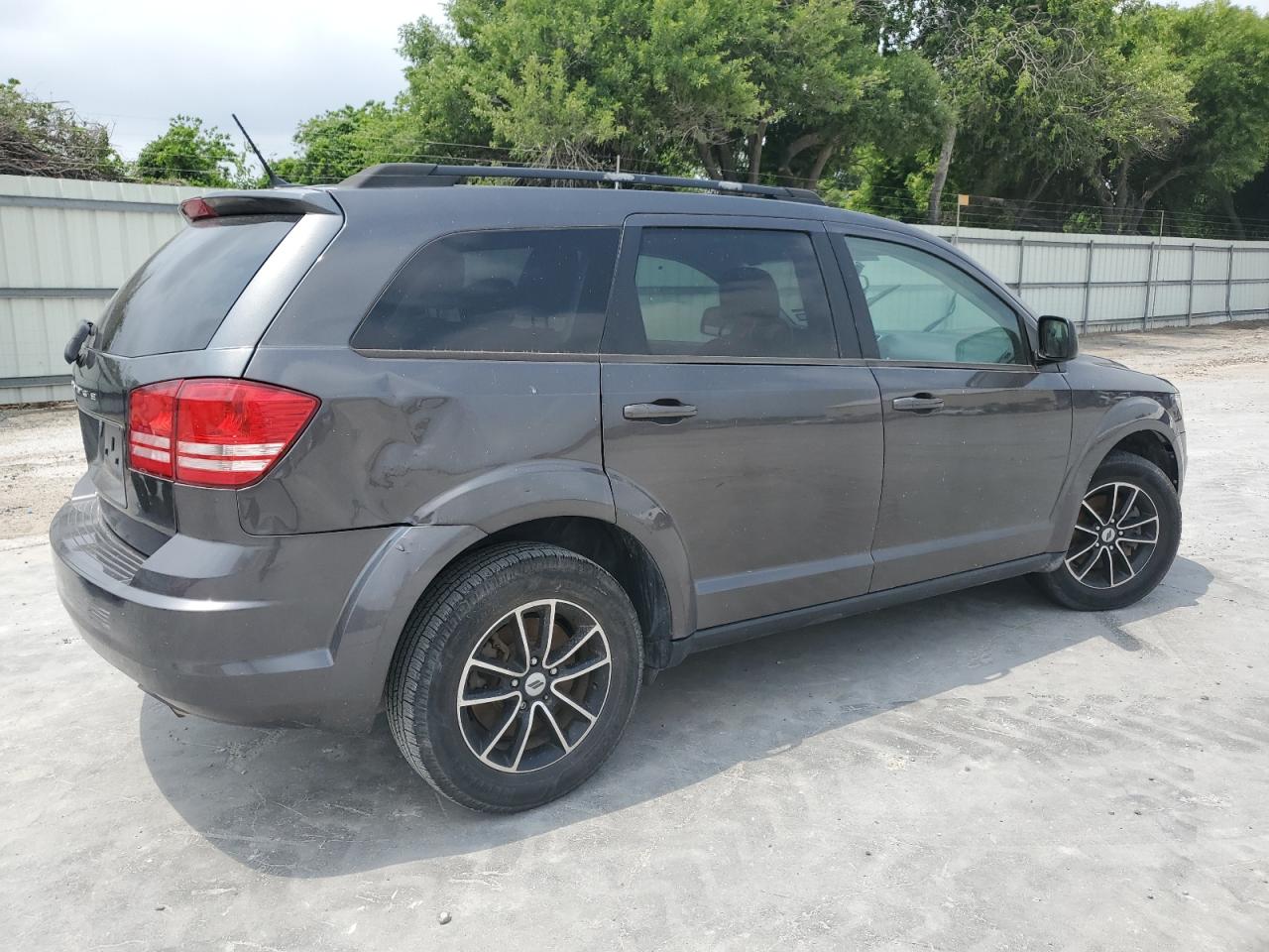 3C4PDCAB5JT274898 2018 Dodge Journey Se