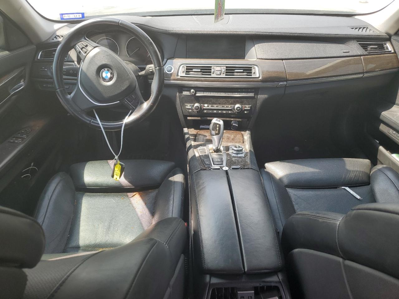 WBAKB8C57CDX20463 2012 BMW 750 Li