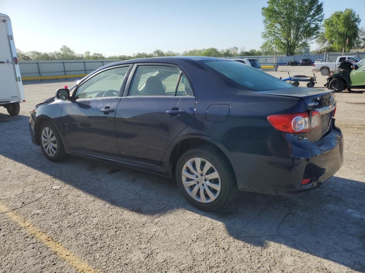 2013 Toyota Corolla Base vin: JTDBU4EE9DJ115415