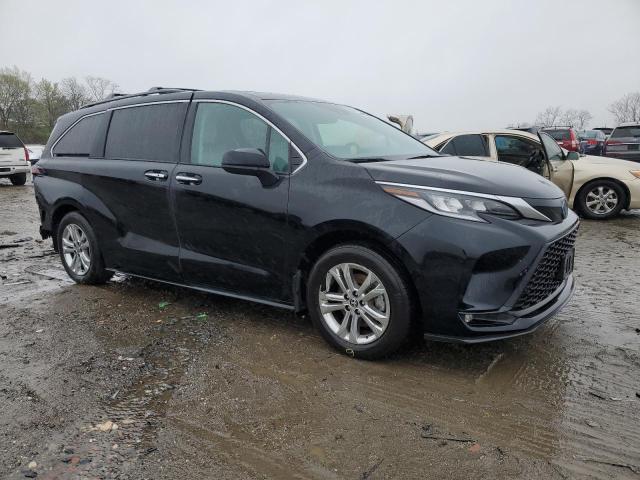 2022 TOYOTA SIENNA XSE - 5TDDSKFC0NS050846