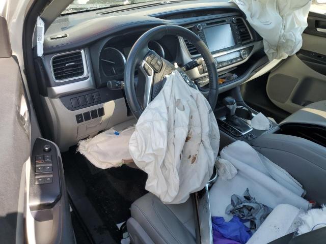 2016 Toyota Highlander Xle VIN: 5TDKKRFH5GS505060 Lot: 51952634