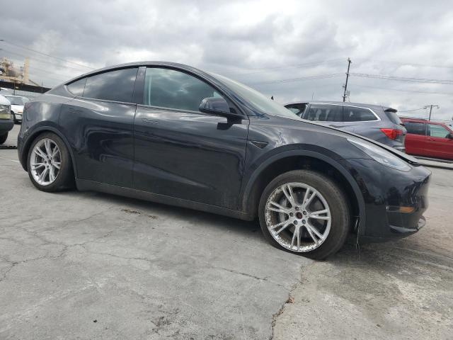 7SAYGDEE9NA021674 Tesla Model Y  4