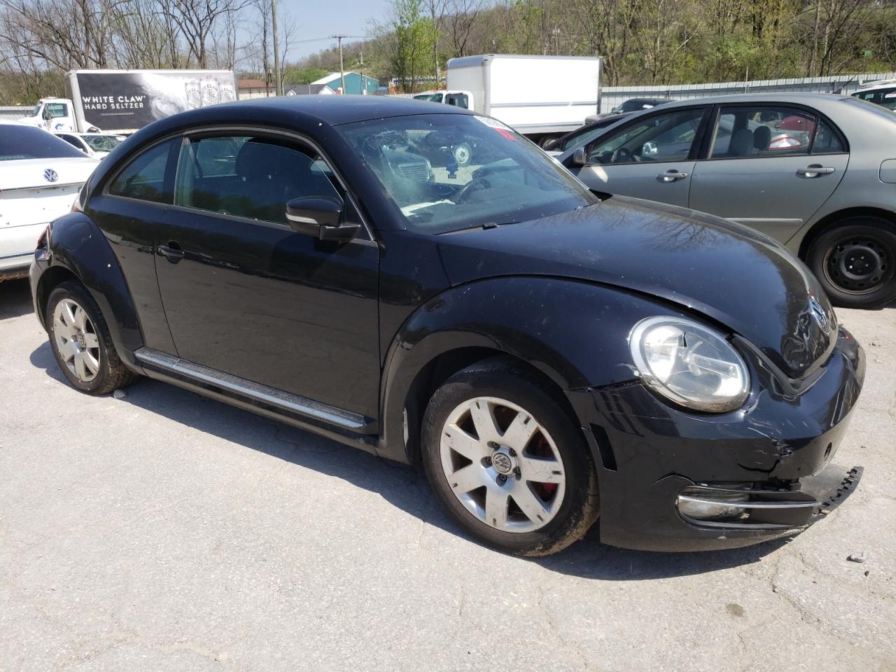 3VWV67AT6DM608739 2013 Volkswagen Beetle Turbo