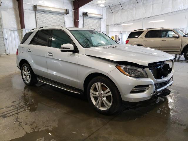 VIN 4JGDA5HB6DA226119 2013 Mercedes-Benz ML-Class, ... no.4