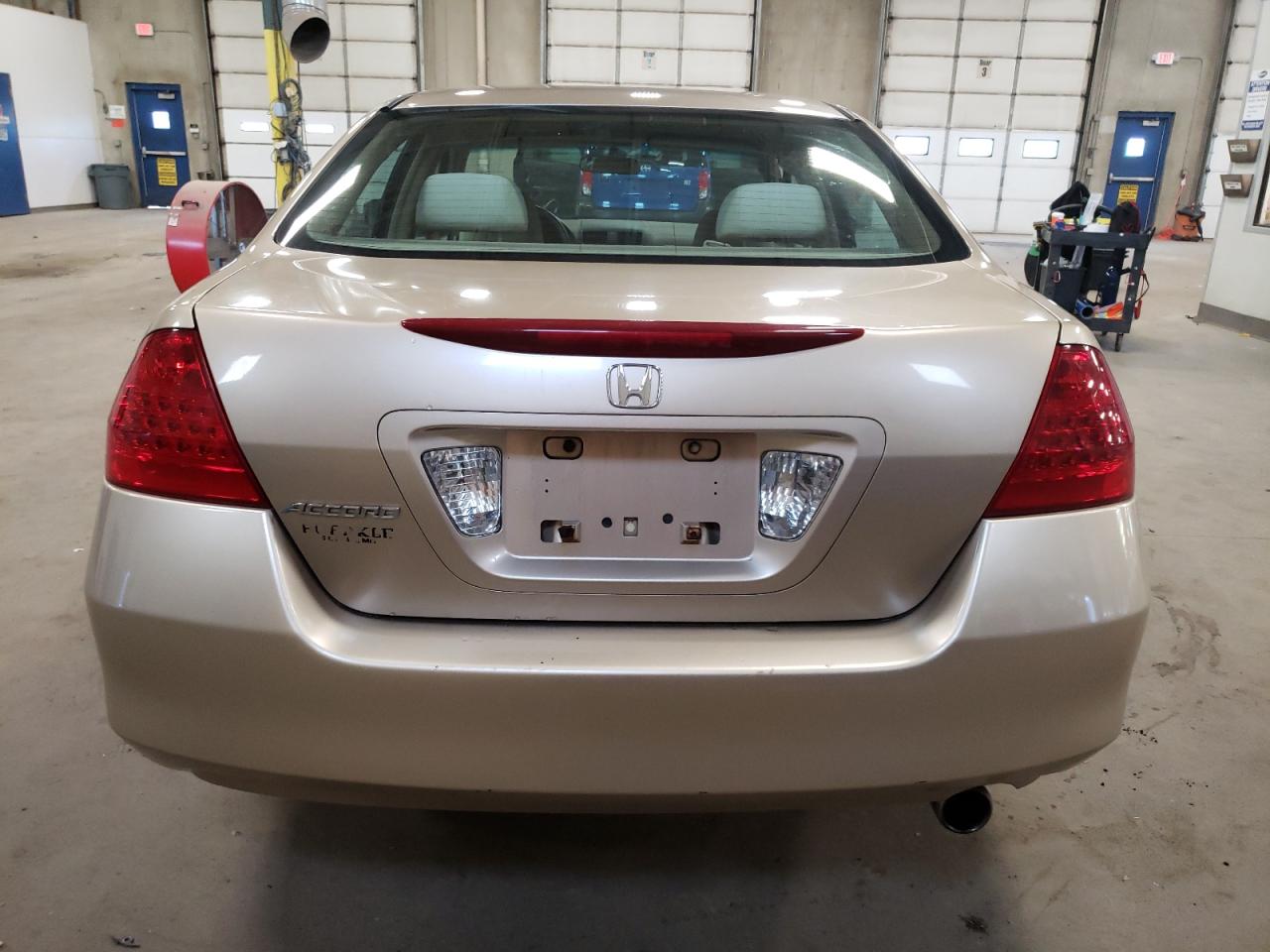 1HGCM56486A034331 2006 Honda Accord Lx