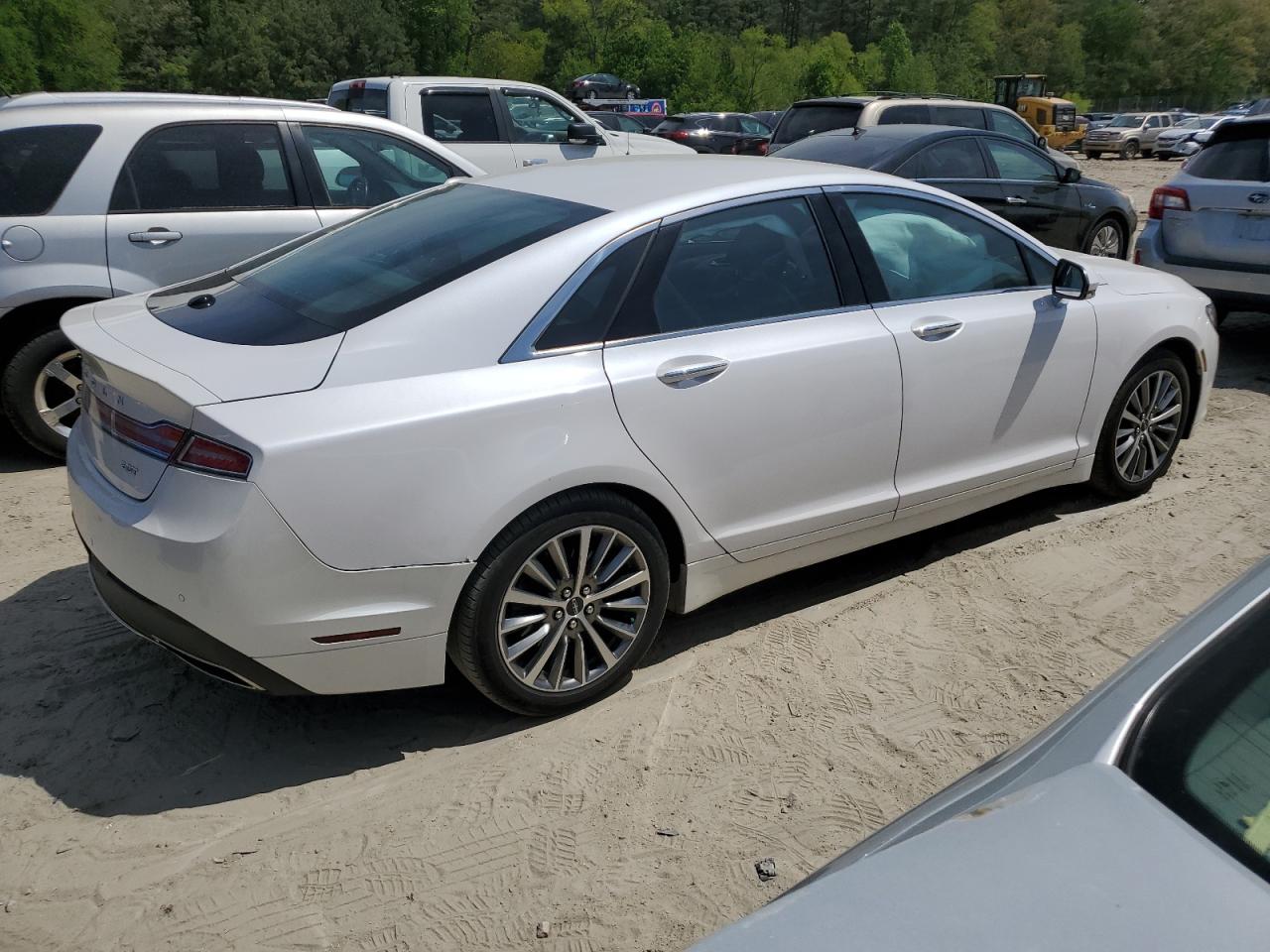 3LN6L5A99LR605906 2020 Lincoln Mkz