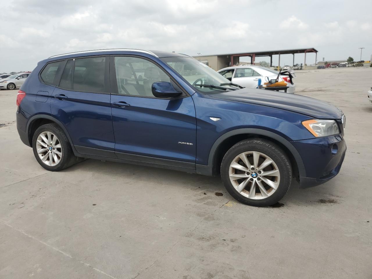 2014 BMW X3 xDrive28I vin: 5UXWX9C55E0D13345