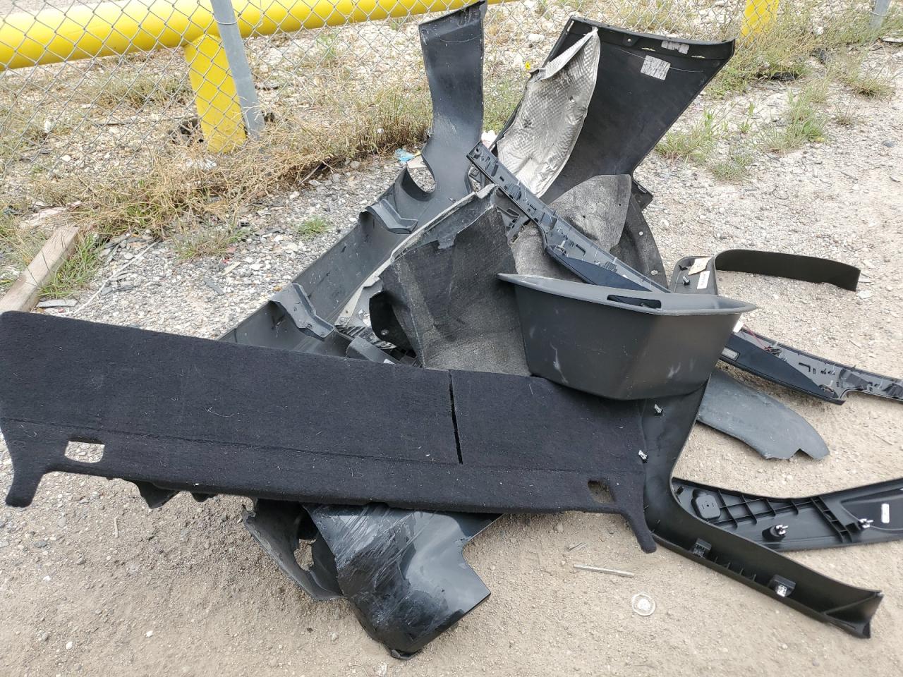 1C4RJEAG0EC424135 2014 Jeep Grand Cherokee Laredo