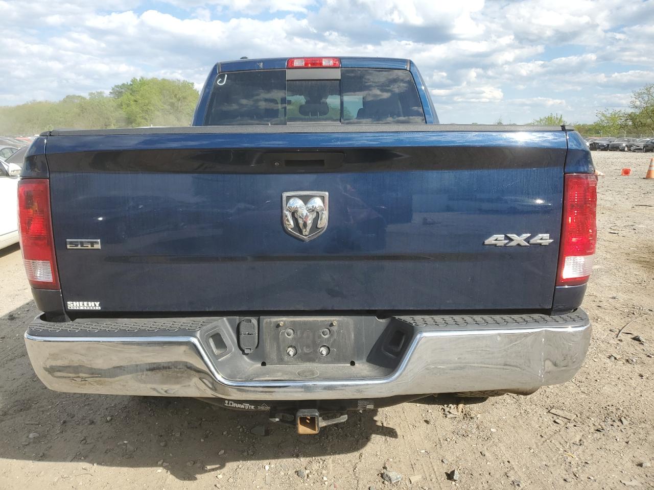 1C6RR7TTXKS609400 2019 Ram 1500 Classic Slt