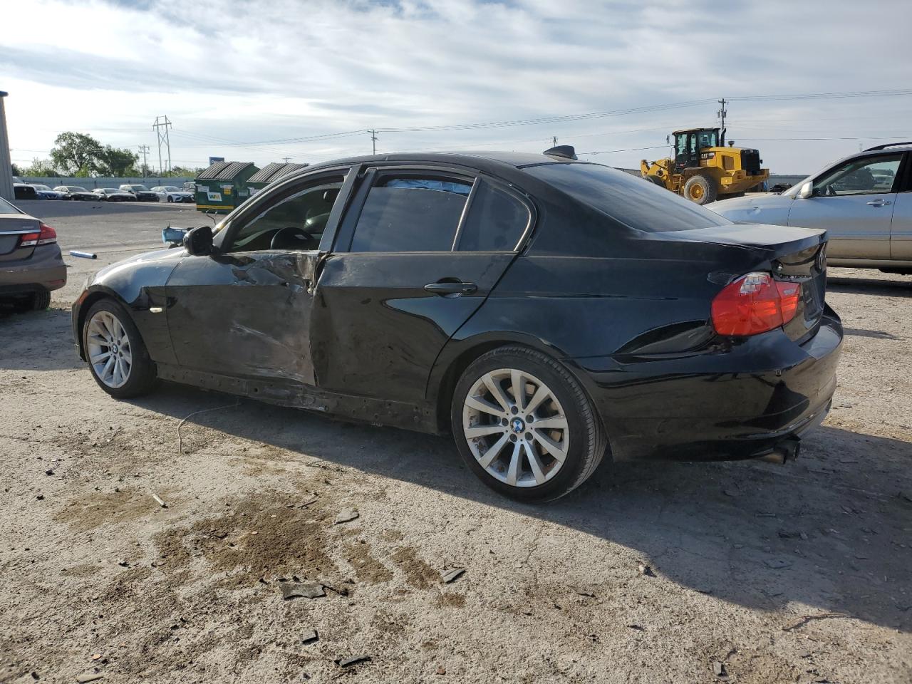 WBAPH7C59BE679213 2011 BMW 328 I