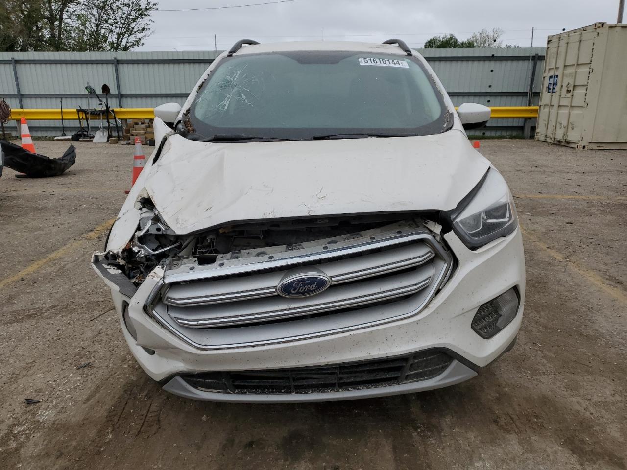 1FMCU0HD9JUB43186 2018 Ford Escape Sel